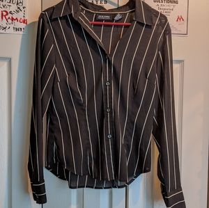 🖤🤍 Black & White Striped Shirt